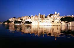 image-lake-pichola